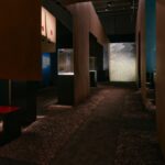 Art et durabilité : Laténium, Noé Cotter et l’écorce de caoutchouc